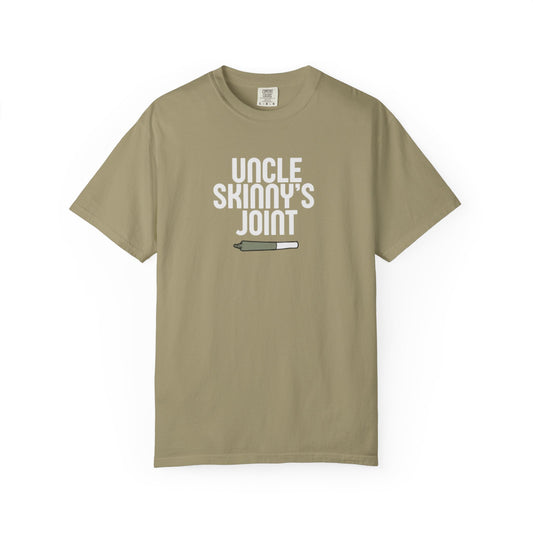 (Unisex) Comfortable Tee - “Uncle Skinny’s Joint” Design